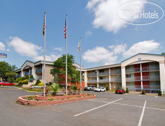 Hotelier's photos Howard Johnson Inn Washington DC North BW Parkway 3*