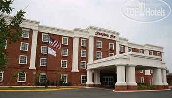 Hotelier's photos Hampton Inn Easton 3*