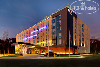 Hotelier's photos Aloft BWI Baltimore Washington International Airport 3*