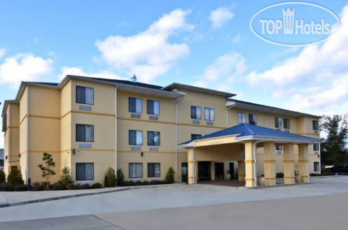 Hotelier's photos Best Western Moffett Road Inn 3*