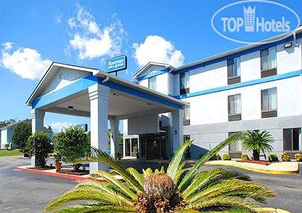 Hotelier's photos Rodeway Inn & Suites Mobile 2*