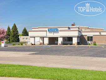 Hotel photo Travelodge Grand Forks 2*