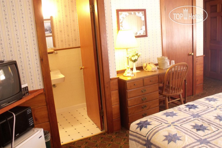 New photos from tourists Clarendon Motel 2*