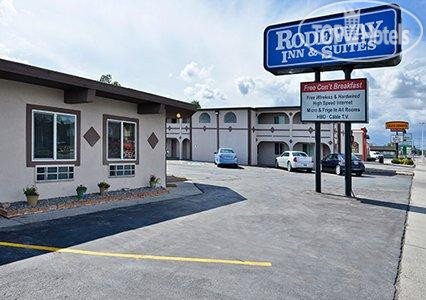 Hotelier's photos Rodeway Inn & Suites Riverton 2*