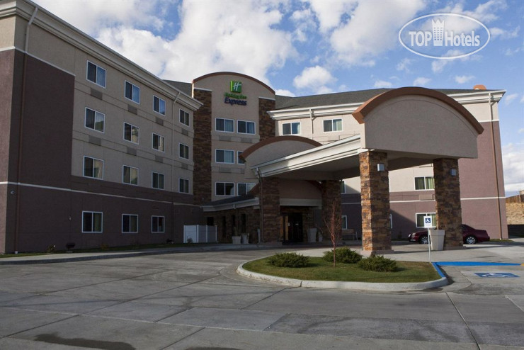 Hotelier's photos Holiday Inn Express Casper-I-25 2*