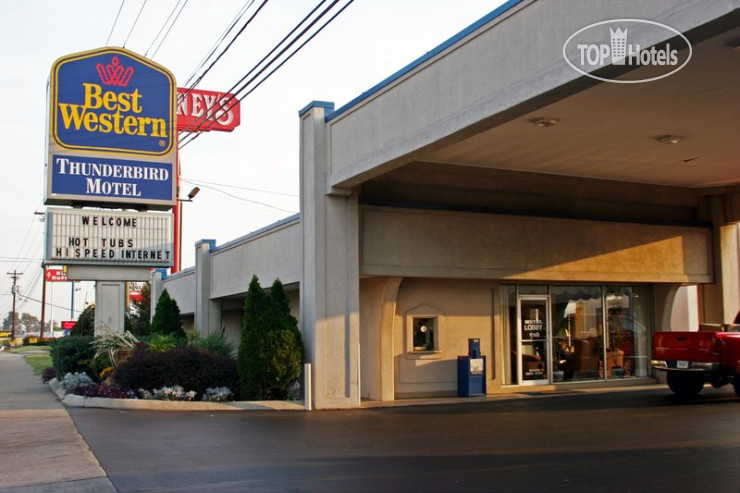 Hotelier's photos Best Western Thunderbird Motel 2*