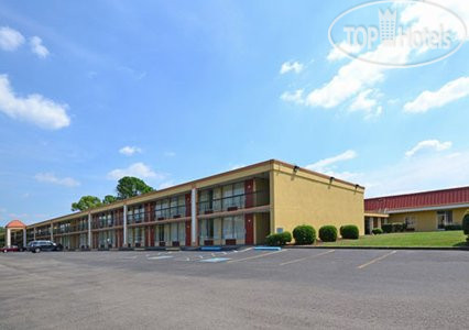 Hotel photo Quality Inn & Suites Franklin 2*