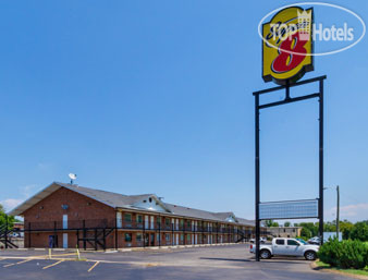 Hotel photo Super 8 Whites Creek Nashville NW Area 2*