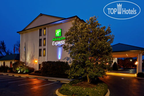 Hotelier's photos Holiday Inn Express Nashville-Hendersonville 2*