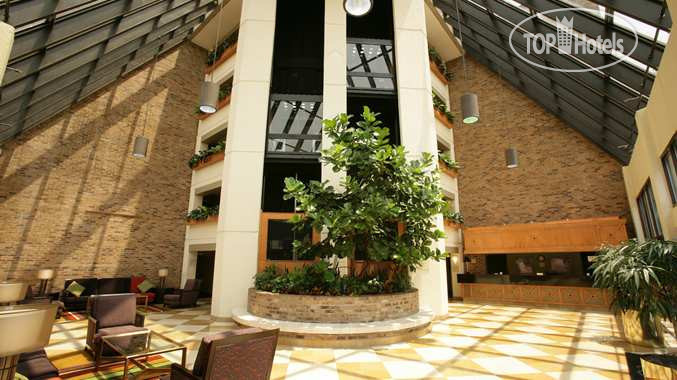 Hotelier's photos DoubleTree by Hilton Hotel Murfreesboro 3*