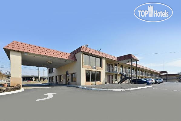 Hotel photo Americas Best Value Inn & Suites-Knoxville North 2*