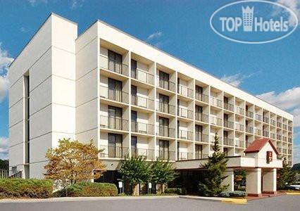 Hotel photo Clarion Inn Knoxville 2*