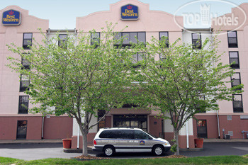 Hotelier's photos Best Western Suites Near Opryland 3*