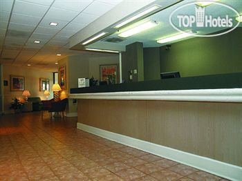 Hotelier's photos La Quinta Inn & Suites Nashville Airport Opryland 2*