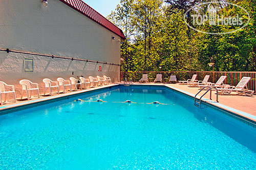 New photos from tourists Motel 6 Gatlinburg Smoky Mountains