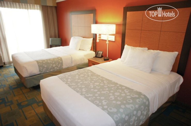 New photos from tourists La Quinta Inn & Suites Kingsport TriCities Airport 2*