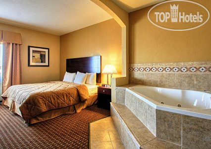 New photos from tourists Comfort Inn Des Moines 2*