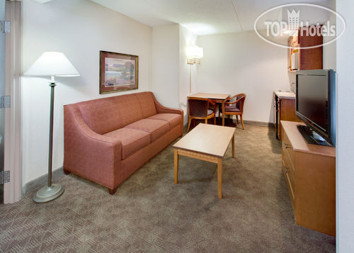 New photos from tourists Holiday Inn Hotel & Suites Des Moines-Northwest 2*