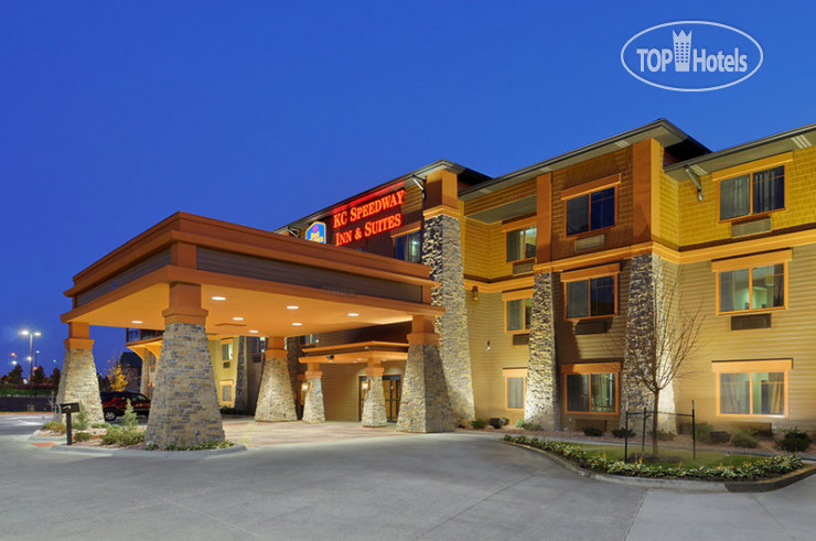 Hotelier's photos Best Western Premier KC Speedway Inn & Suites 4*