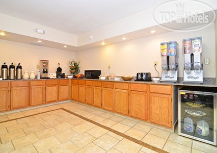 New photos from tourists Rodeway Inn Salina 2*