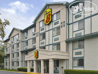 New photos from tourists Super 8 Stamford New York City Area 2*