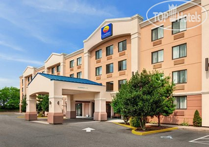Hotelier's photos Comfort Inn & Suites Meriden 3*