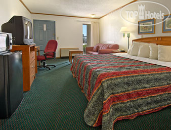 New photos from tourists Days Inn Kansas City-Worlds of Fun 2*