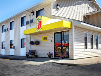 Hotelier's photos Super 8 Moberly 2*