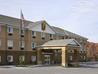 New photos from tourists Super 8 St Robert Ft Leonard Wood Area 2*