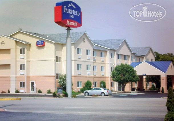 Hotelier's photos Fairfield Inn Joplin 2*