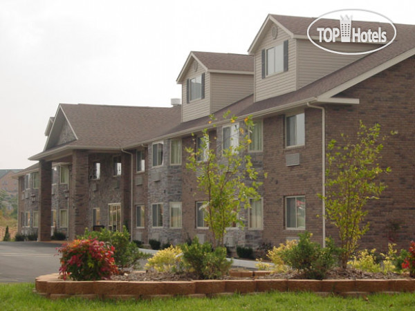 Hotelier's photos All Towne Suites 2*