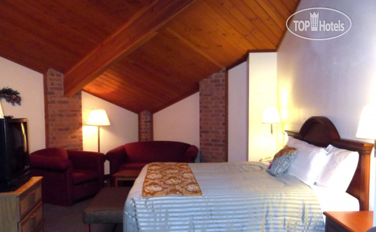 Новые добавленные фото туристов Country Hearth Inn Fulton 2*