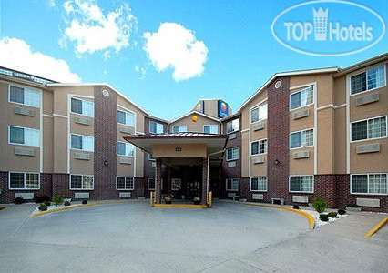 Hotelier's photos Comfort Inn & Suites Downtown Kansas City 3*