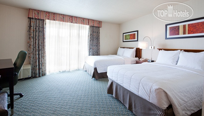 Hotel photo Radisson Hotel Cincinnati Riverfront 3*