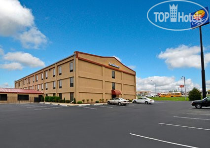 Hotelier's photos Comfort Inn Paducah 2*
