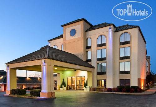 Hotel photo Holiday Inn Express Hotel & Suites Bentonville 2*