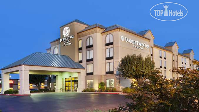 Hotelier's photos DoubleTree Club by Hilton Hotel Springdale 3*