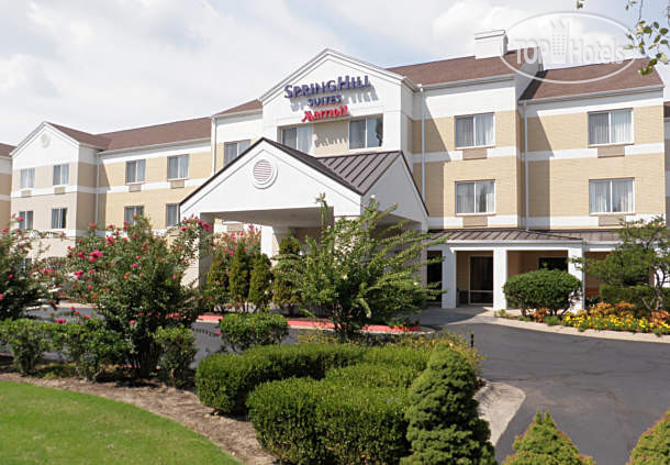 Hotelier's photos SpringHill Suites Bentonville 3*