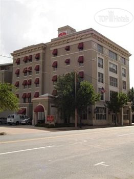 Hotel photo Legacy Hotel and Suites 3*