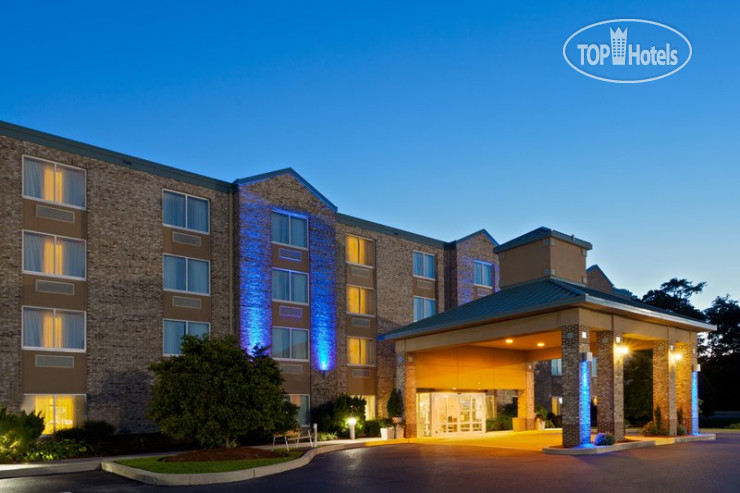 Hotelier's photos Holiday Inn Express Rehoboth Beach 3*