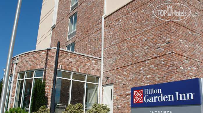 Hotelier's photos Hilton Garden Inn Providence Airport Warwick 3*