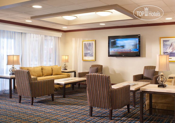 Hotelier's photos Holiday Inn Express Middletown Newport 2*