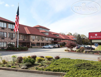 Hotelier's photos Ramada Middletown 3*