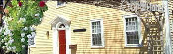 New photos from tourists Cleveland House