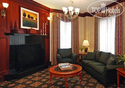 Hotelier's photos Comfort Inn Pawtucket 3*
