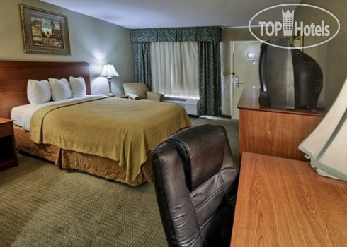 New photos from tourists Quality Inn Gulfport 2*