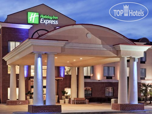New photos from tourists Holiday Inn Express Hotel & Suites Forest 2*