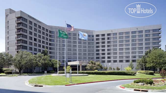 Hotel photo DoubleTree by Hilton Hotel Tulsa - Warren Place 3*