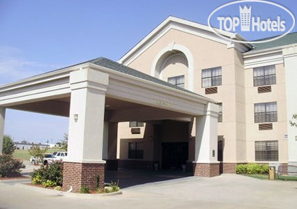 Hotelier's photos Quality Inn & Suites Muskogee 3*