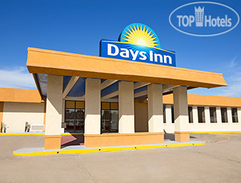 Hotelier's photos Days Inn Henryetta 3*